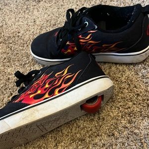 Heelys red black fire red wheel